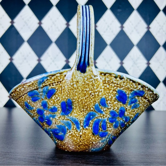 Vintage Studio Earthenware Basket Bowl, Blue Floral Glaze 8" Gray Brown Blue - Picture 5 of 14